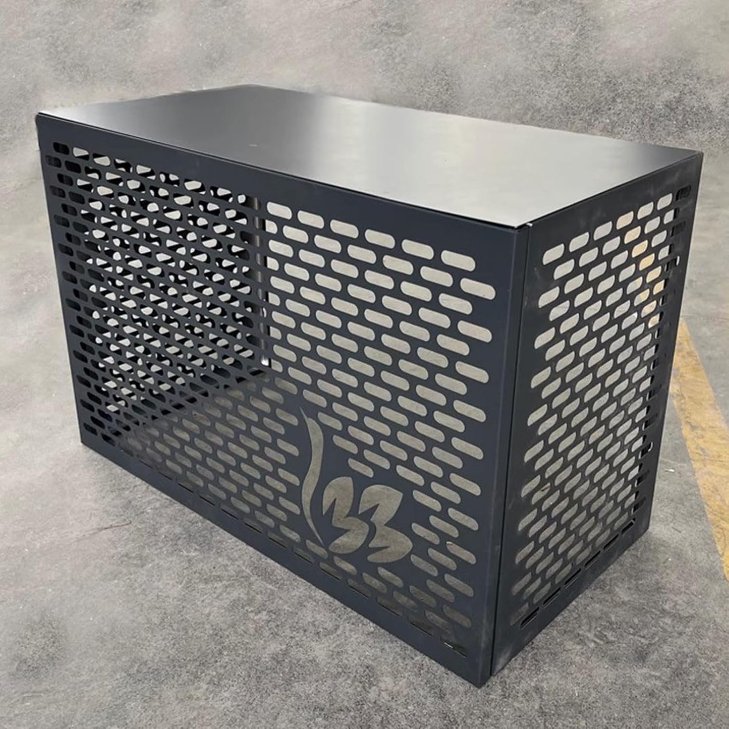 GENERIC Clôture De Climatiseur Extérieur à 4 Panneaux En Alliage D'aluminium Pour Unité Extérieure Résistante Aux Intempéries 108 X 56 X 78 Cm – Et Solution élégante.