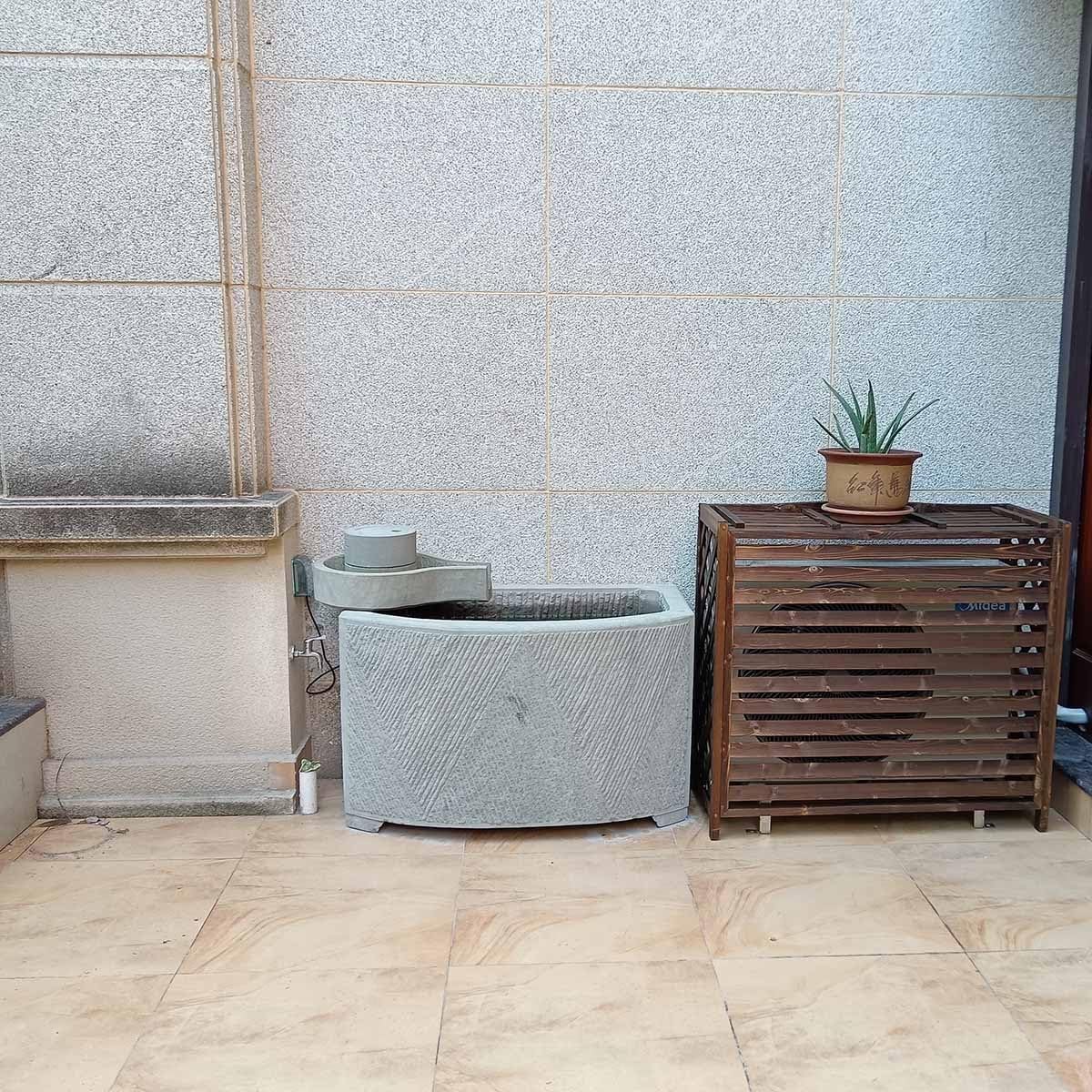  Housse De Protection Pour Climatiseur Extérieur – Support Marron Résistant Aux Intempéries Et Volet De Clôture Décoratif Pour Unités AC – Taille M – Protection élégante Et Durable